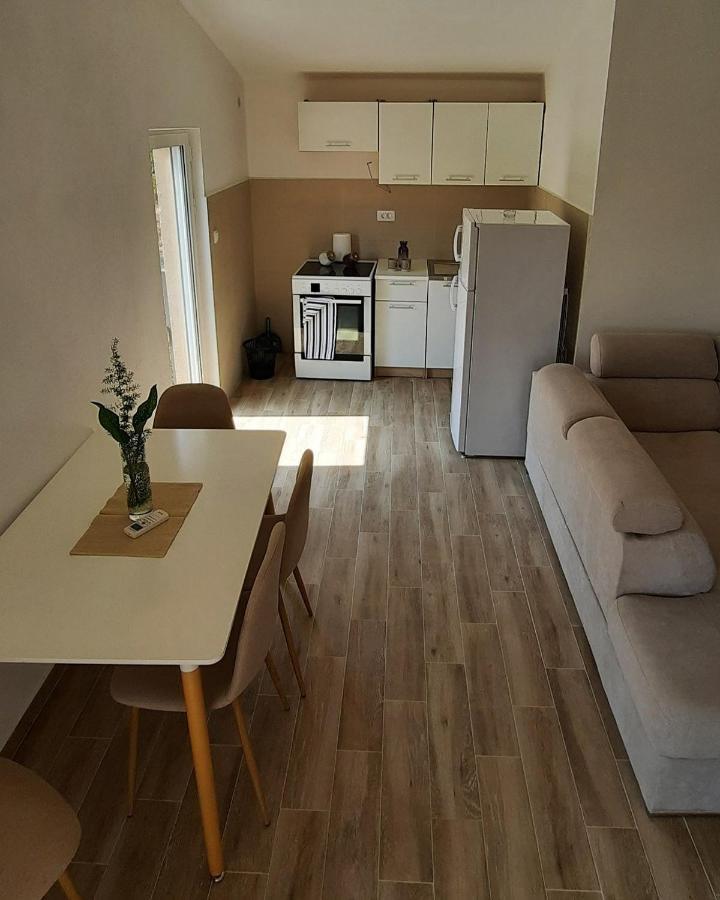 Apartmani Emma Kotor Exterior foto